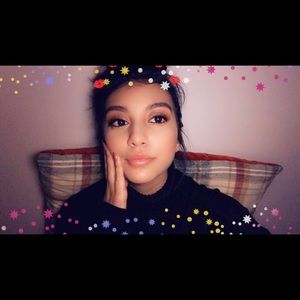 Meet your Posher, Isabel